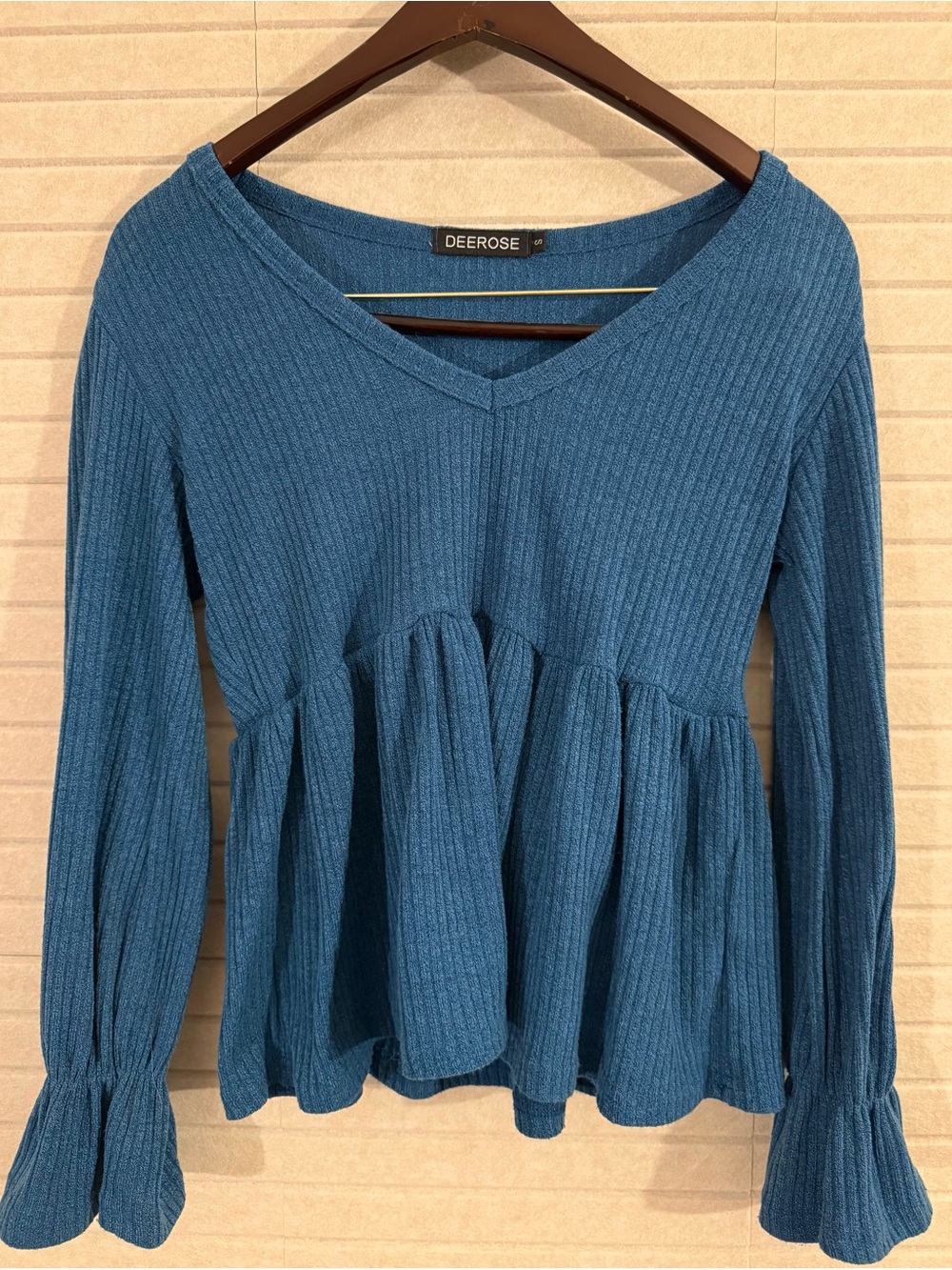 Deerose Blue Ribbed V-Neck Peplum Tunic